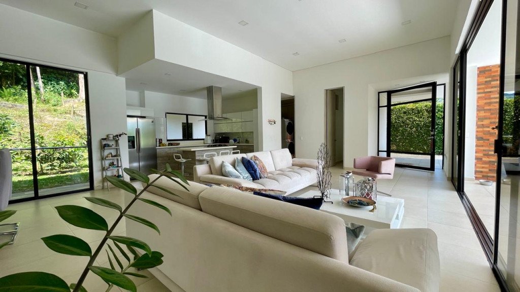 Casa En Arriendo/Venta En Combia · Pereira