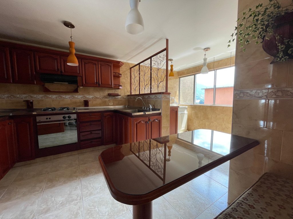 Apartamento En Venta En Centro · Pereira