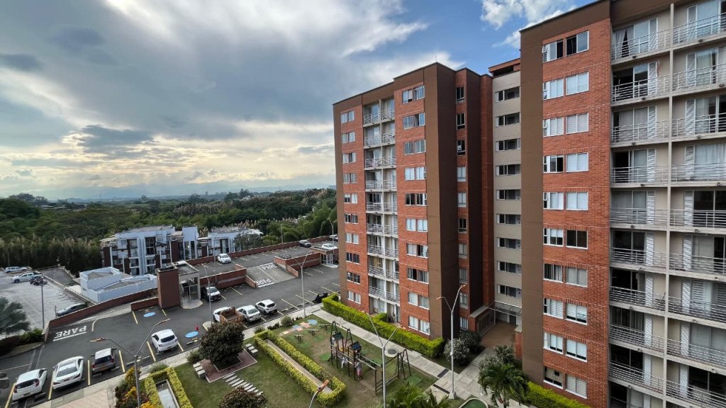 Apartamento En Venta En Los Corales · Pereira
