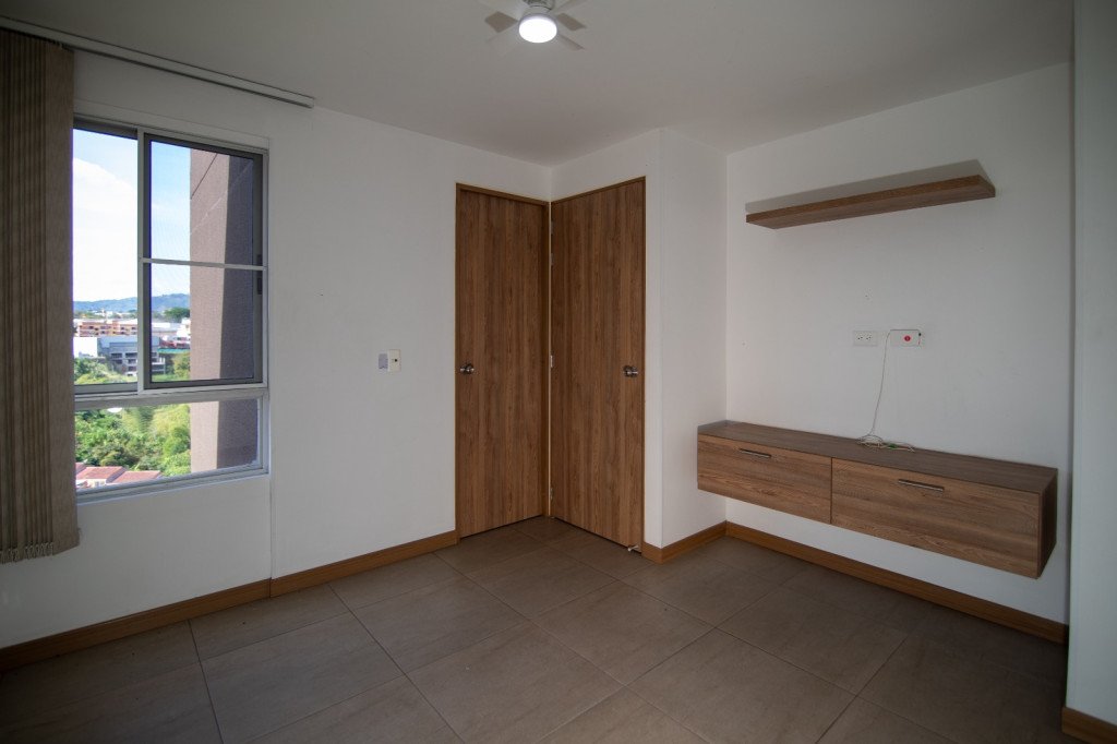 Apartamento En Venta En Los Corales · Pereira