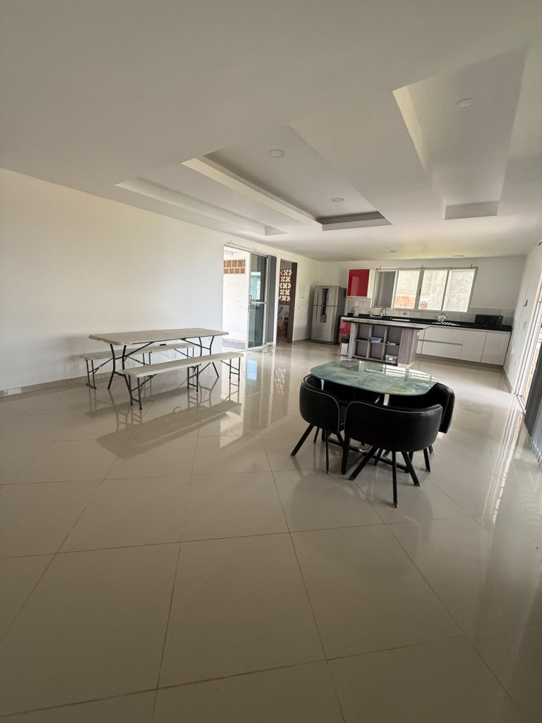 Casa En Venta En Condominio Guayacanes · Viterbo