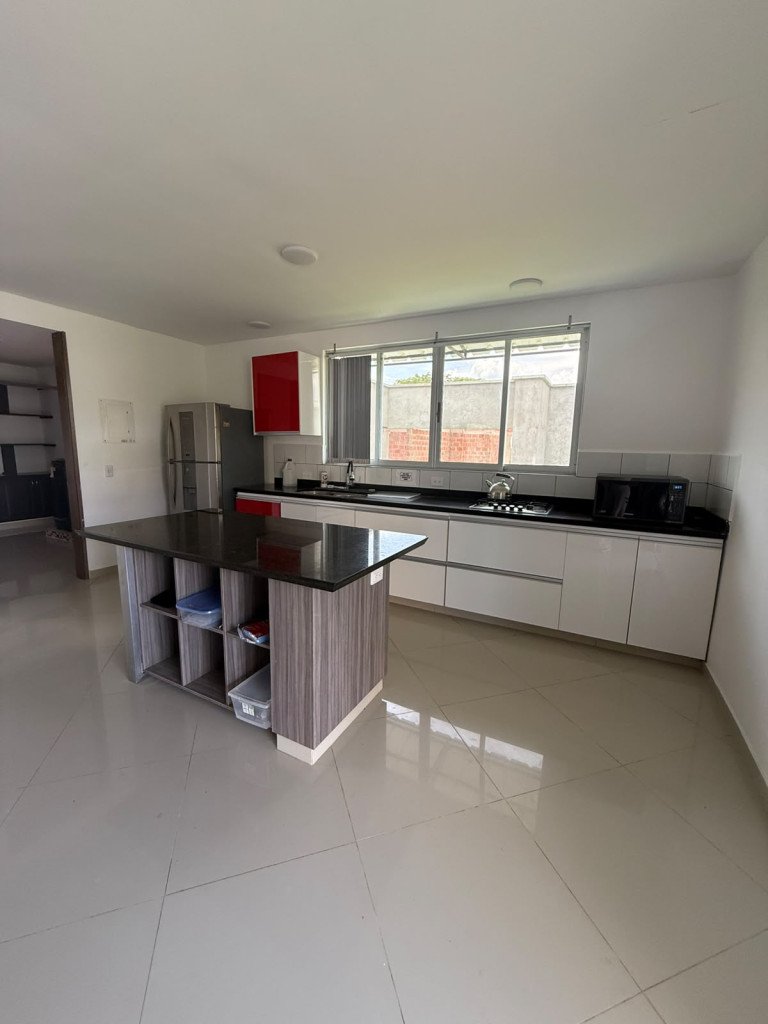 Casa En Venta En Condominio Guayacanes · Viterbo