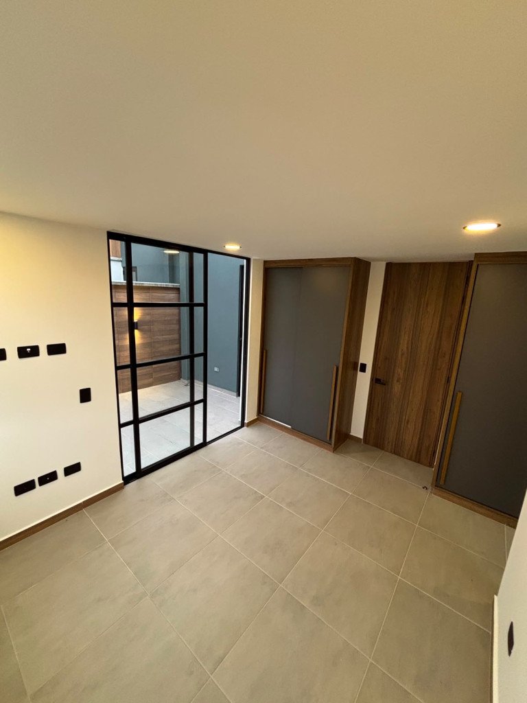 Casa En Venta En La Esperanza, Entrada Al Parque Ukumarí · Pereira