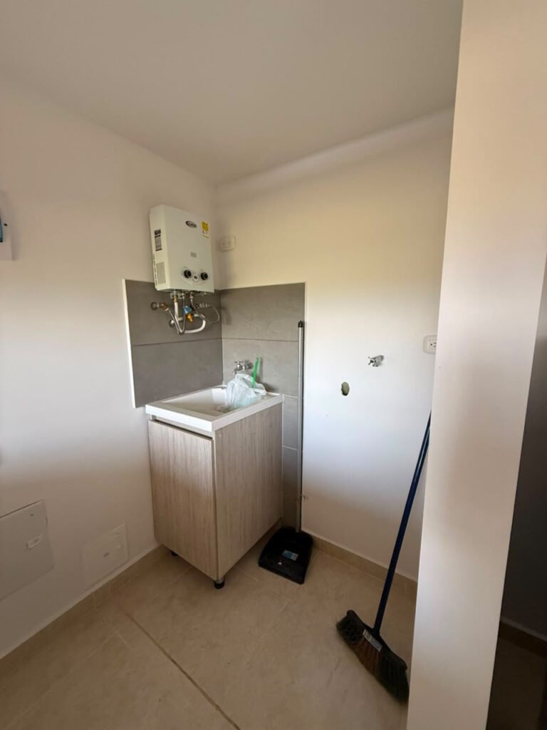 Apartamento En Arriendo En Galicia · Pereira