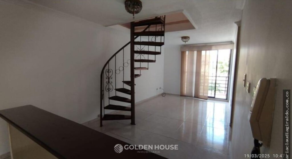 CASA EN CONJUNTO CAÑAVERAL 1