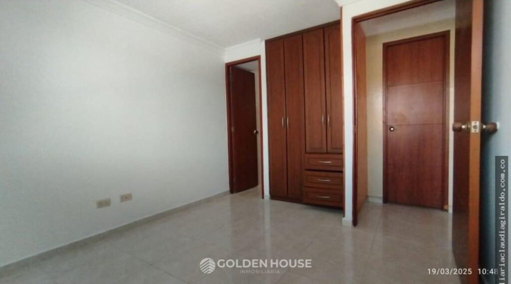 CASA EN CONJUNTO CAÑAVERAL 1