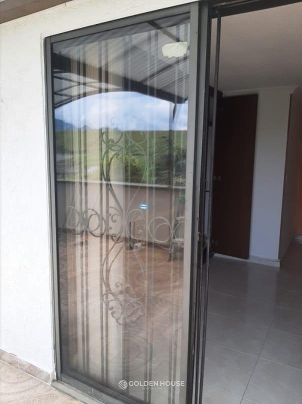 CASA EN CONJUNTO CAÑAVERAL 1