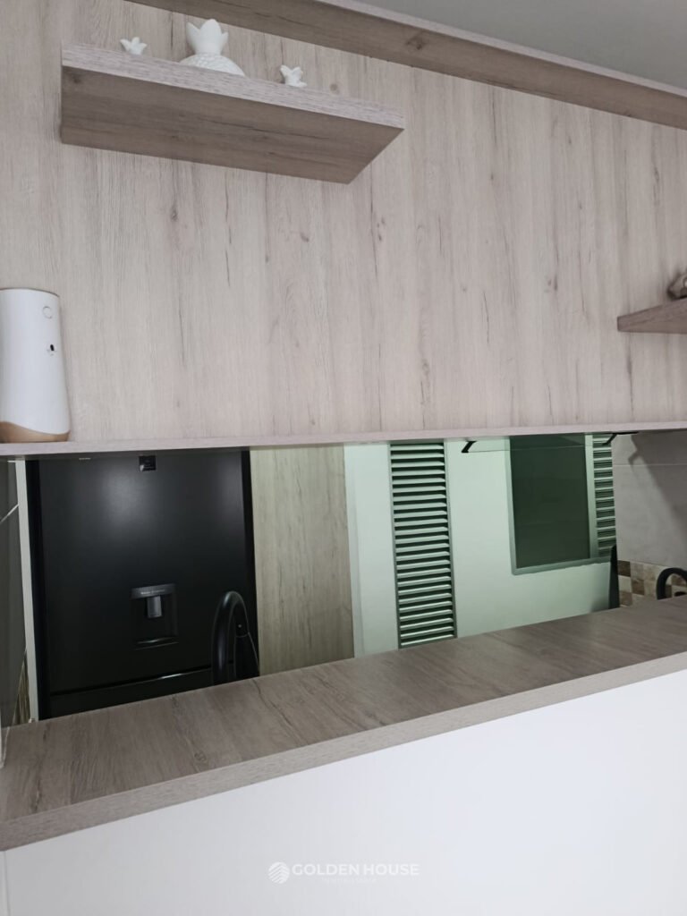 Venta apto condina entre Rios